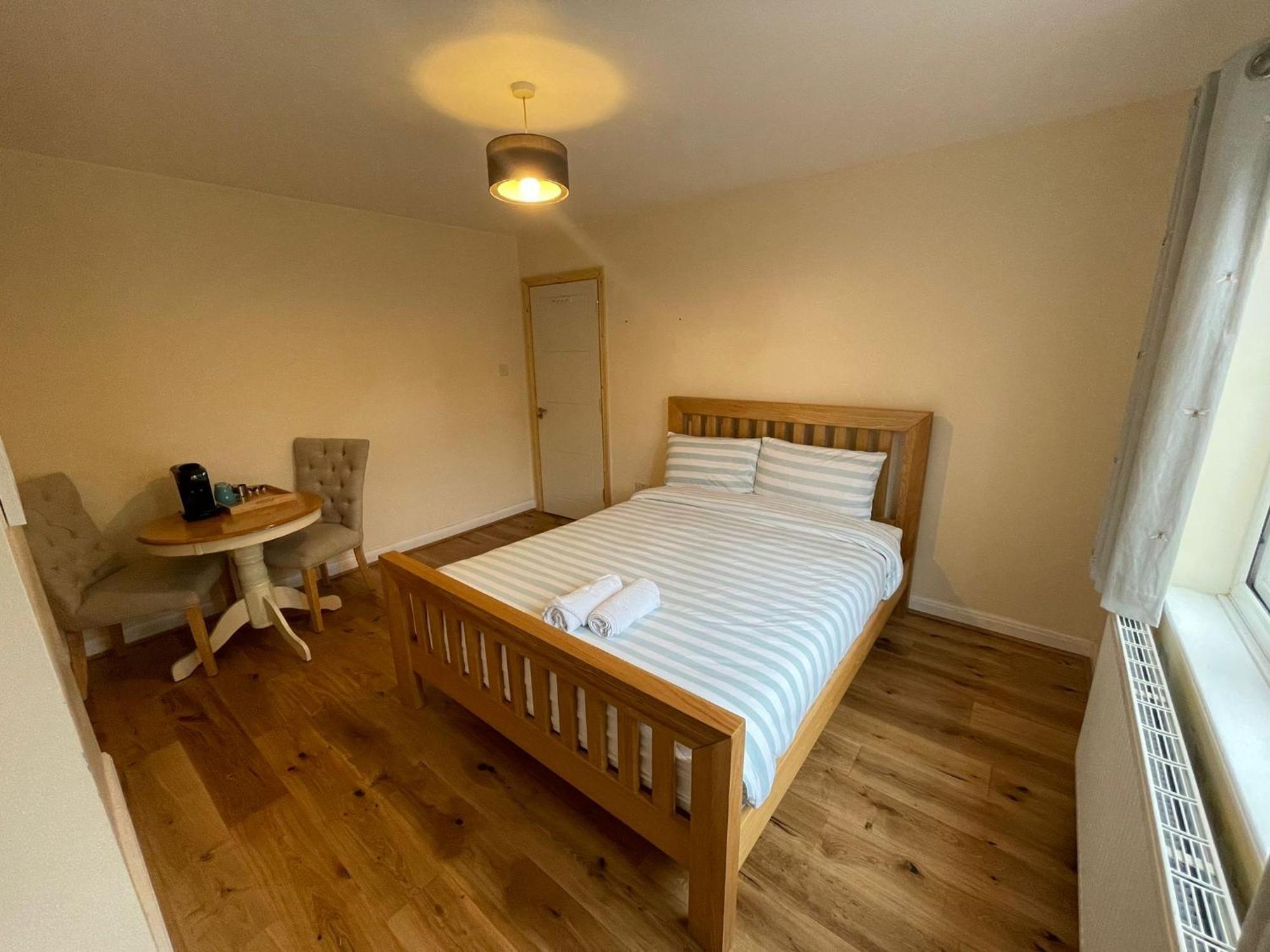 Daisy Appartement Whetstone Buitenkant foto